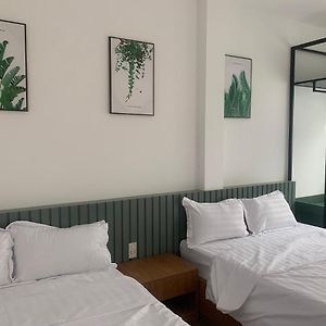 Airport Homestay